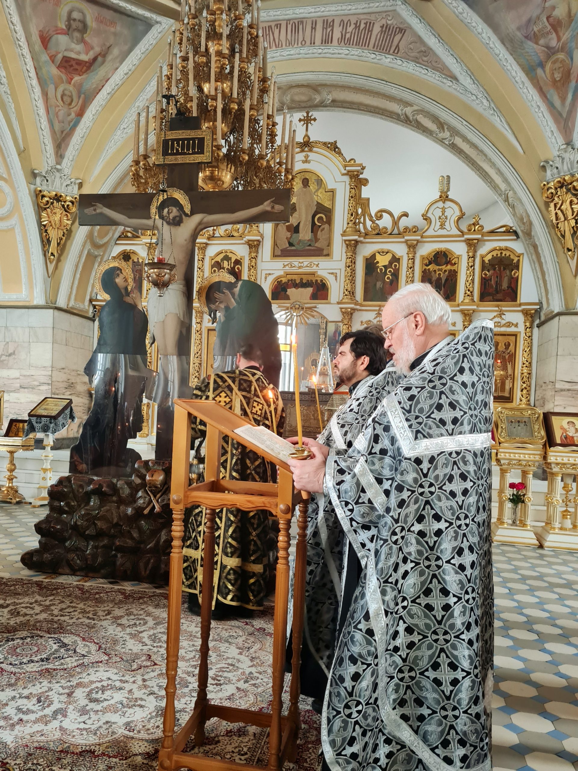 Трехсвятительский собор Пронской обители